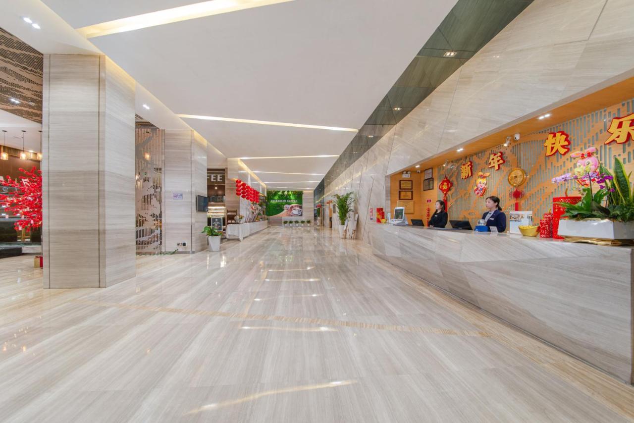 Shenzhen Ramada Plaza, North Railway Station Hotel Exterior foto