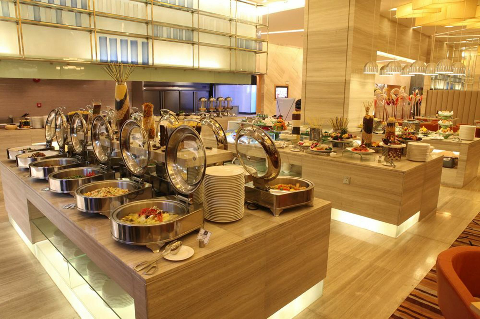 Shenzhen Ramada Plaza, North Railway Station Hotel Exterior foto
